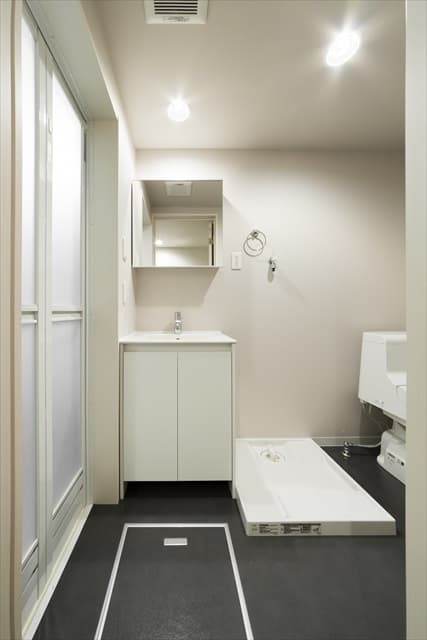 Room image 14