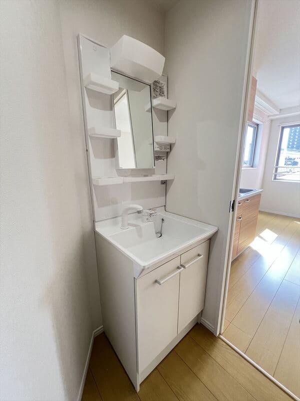 Room image 10