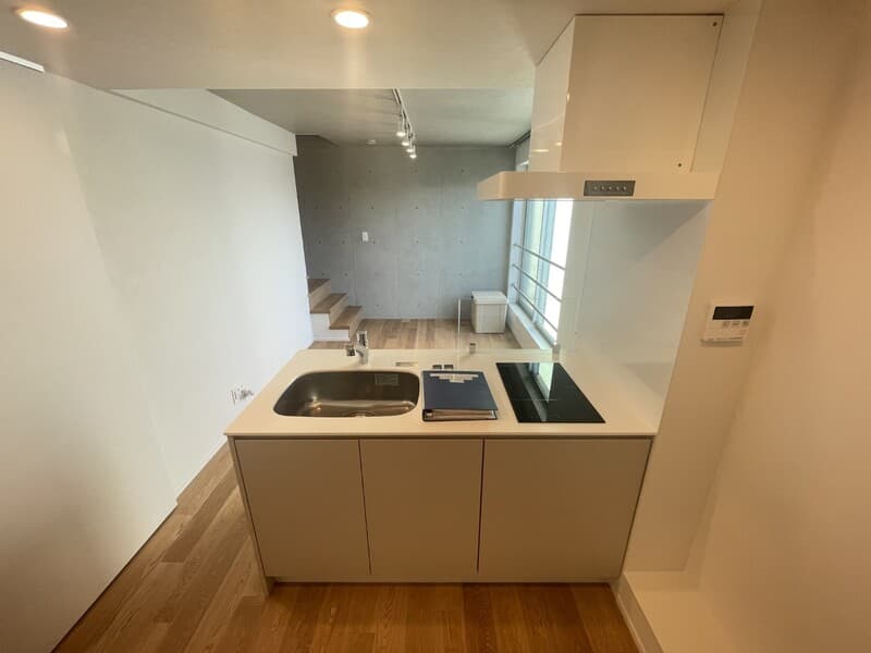 Room image 9