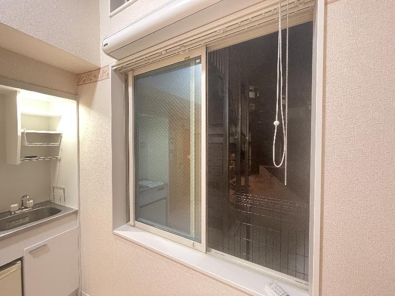 Room image 13