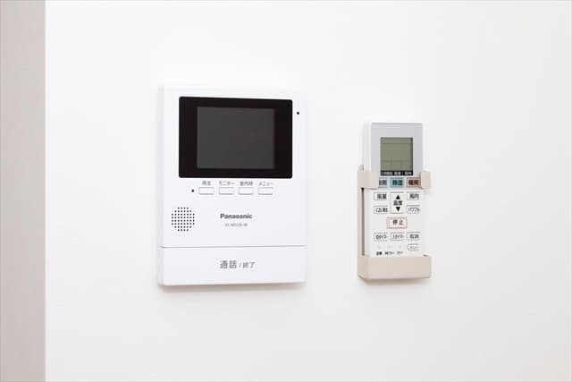 Room image 11