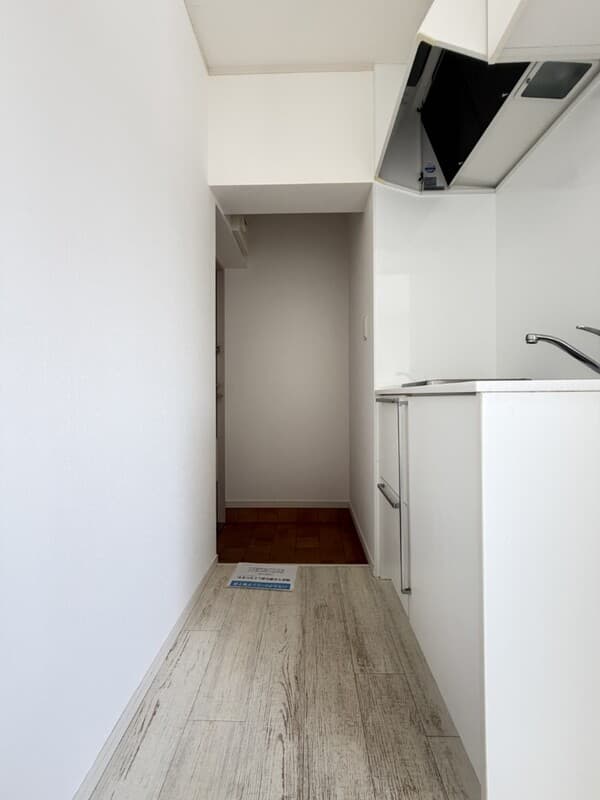 Room image 13