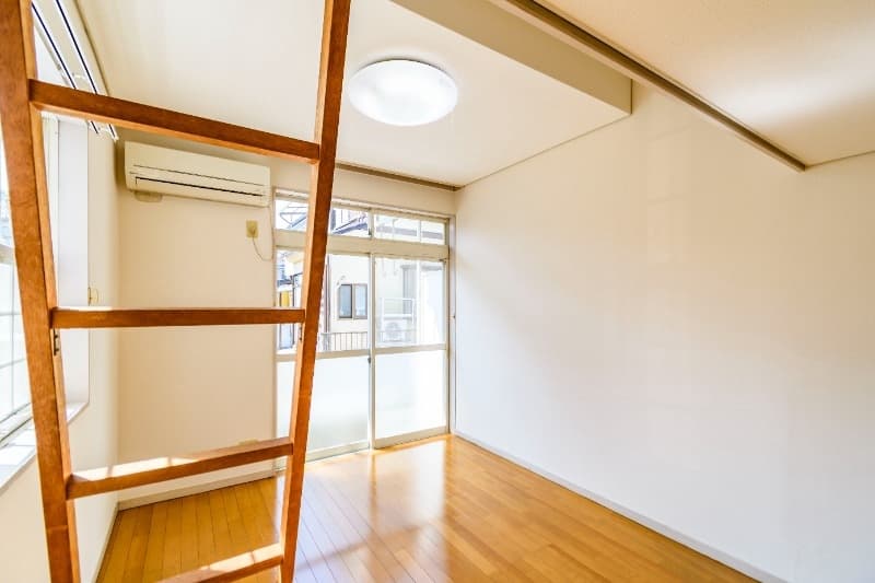 Preview interior of Yoko House E