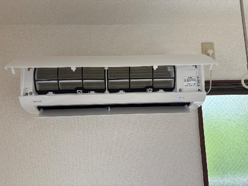 Room image 12