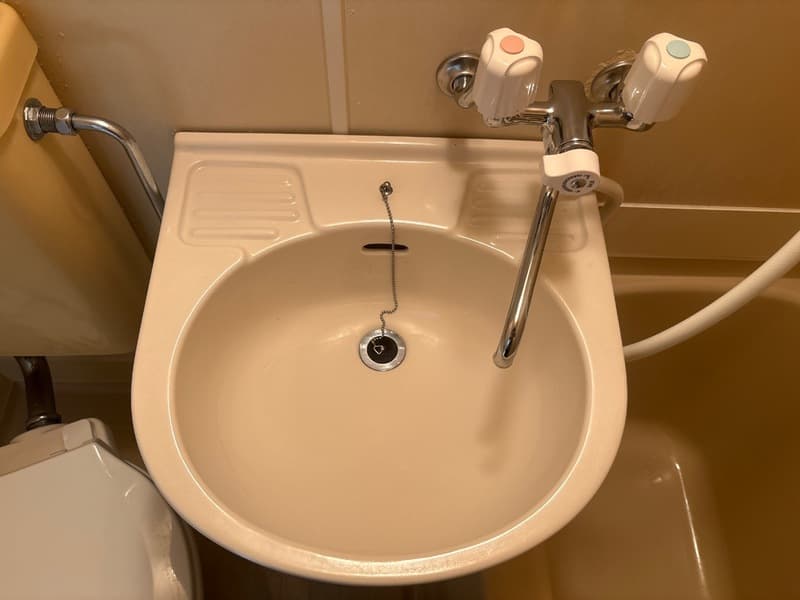 Room image 8
