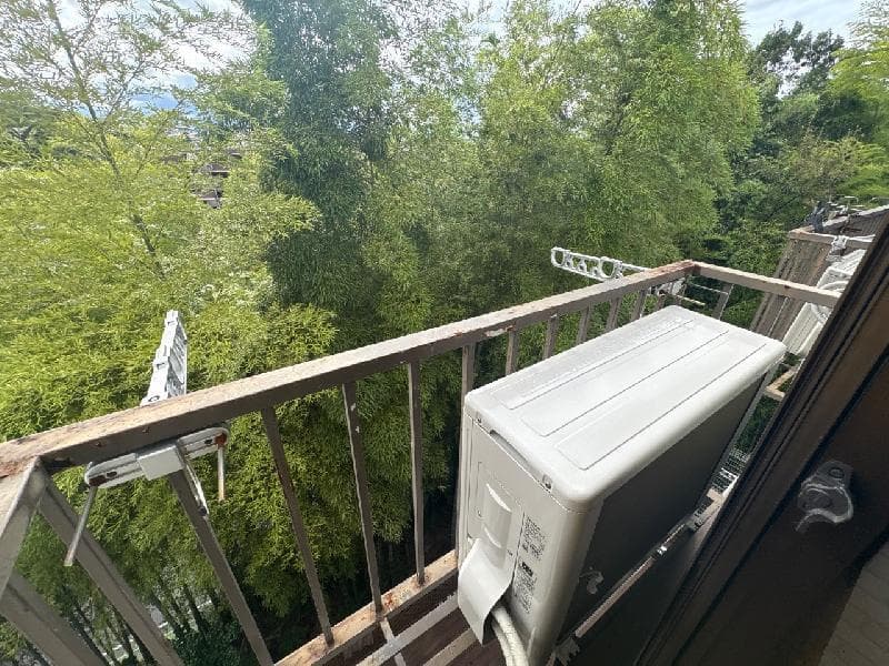 Room image 9