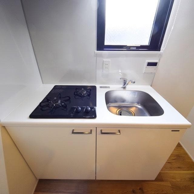 Room image 9