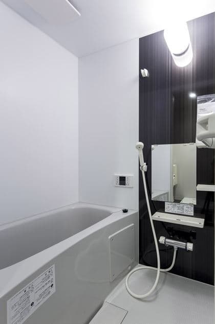 Room image 15