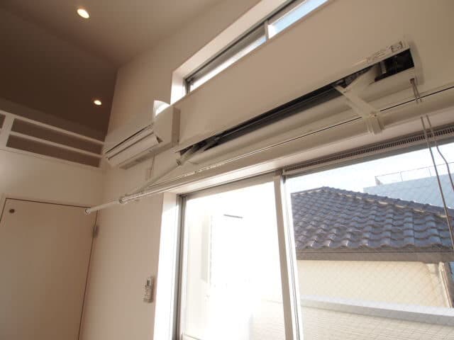 Room image 9