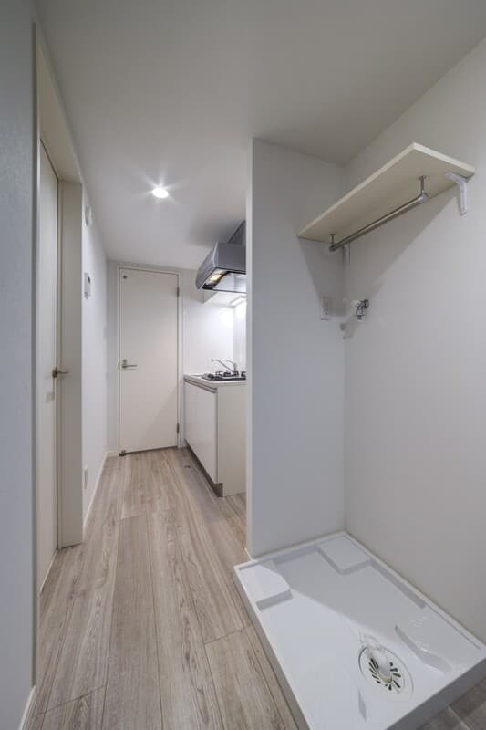 Room image 16