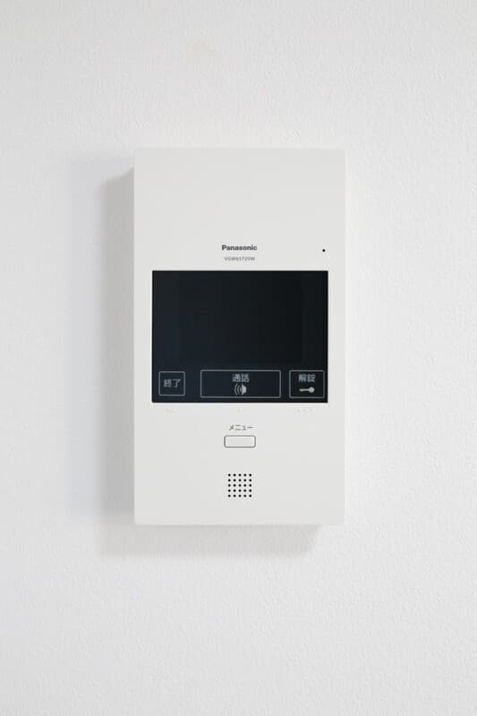 Room image 8