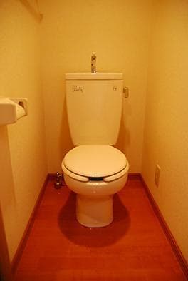 Room image 9
