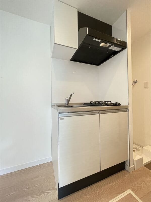 Room image 9