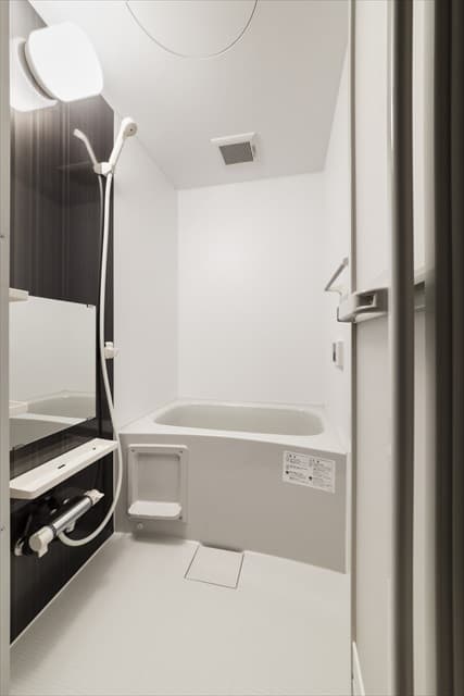 Room image 13
