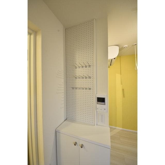 Room image 13
