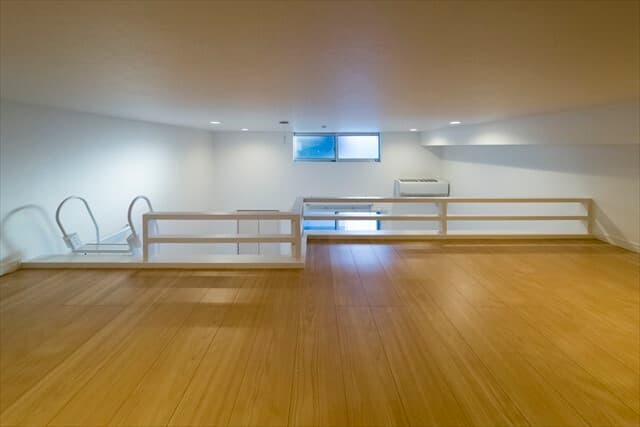 Room image 9