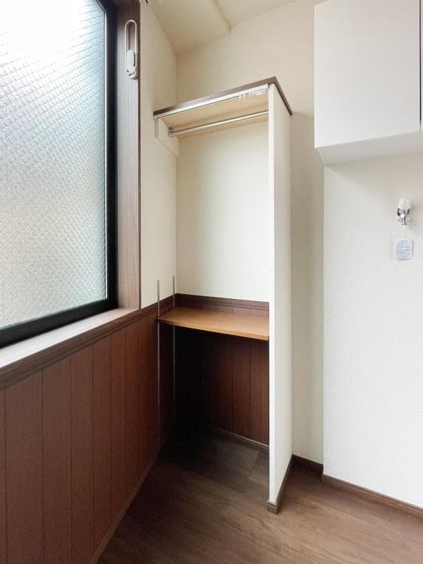 Room image 8