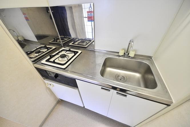 Room image 12