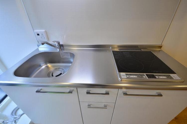 Room image 10