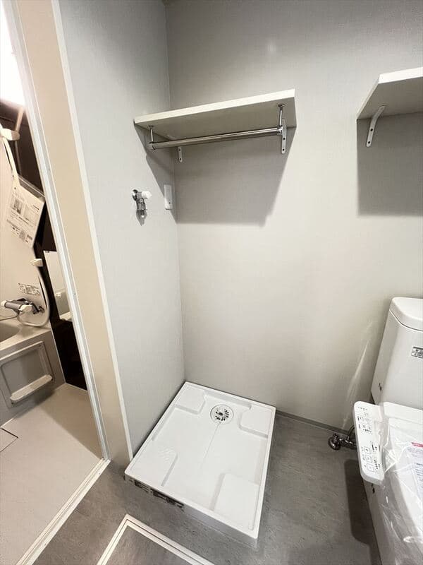 Room image 11
