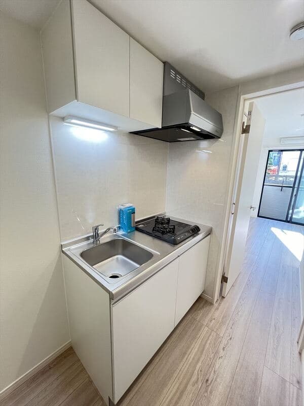 Room image 9