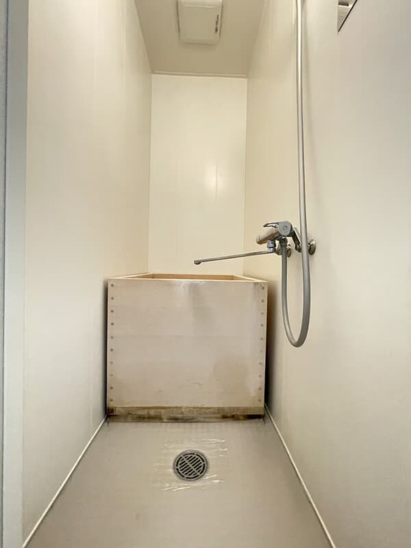 Room image 12
