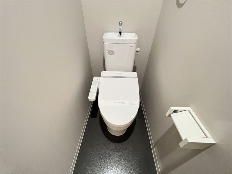 Room image 14