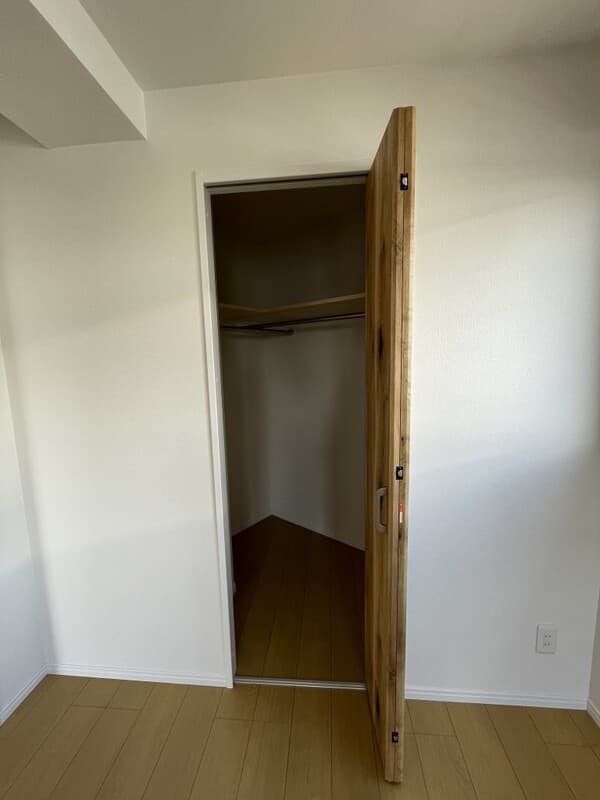 Room image 14