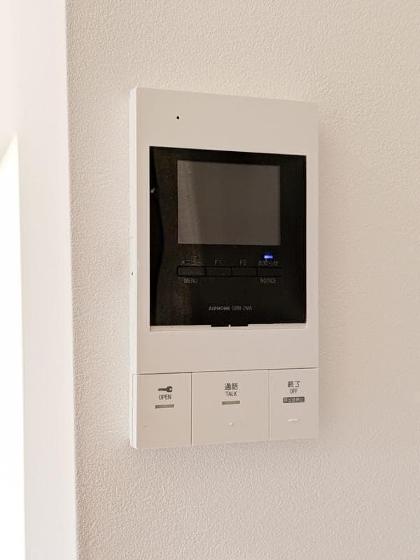 Room image 15
