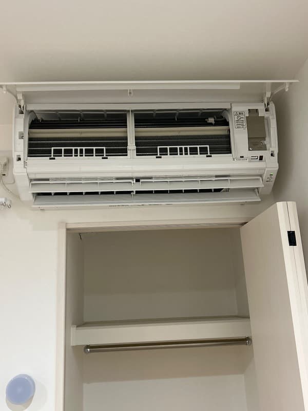 Room image 12