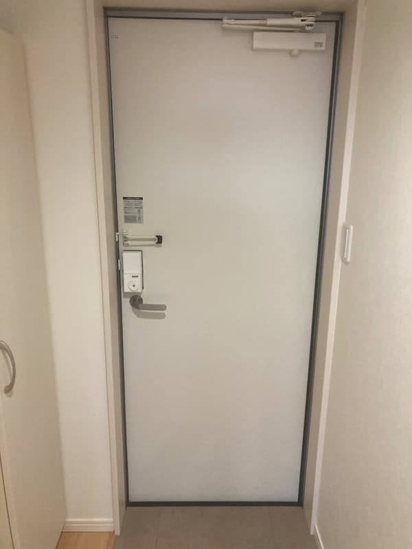 Room image 8