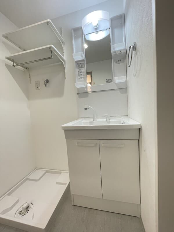 Room image 14
