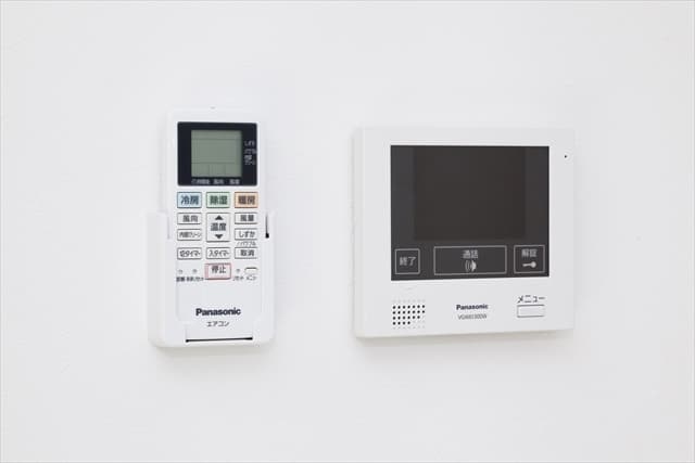 Room image 11