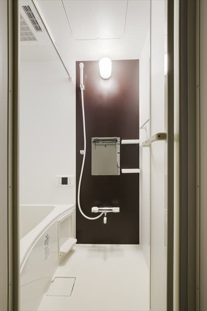 Room image 14
