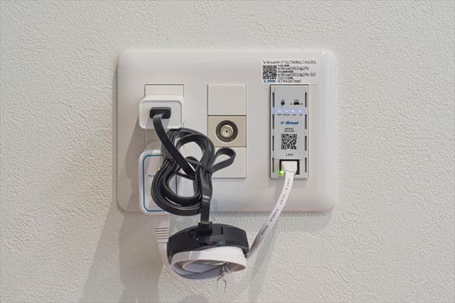 Room image 12