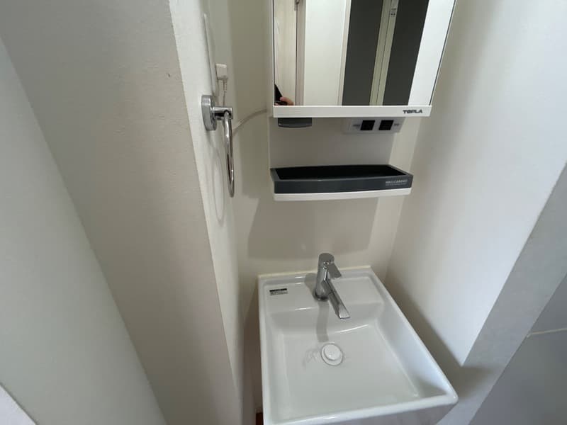 Room image 13