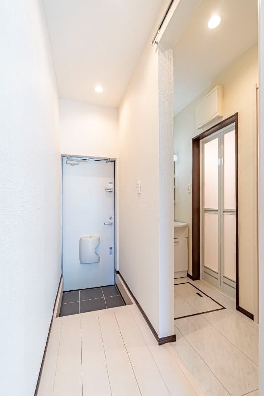 Room image 15