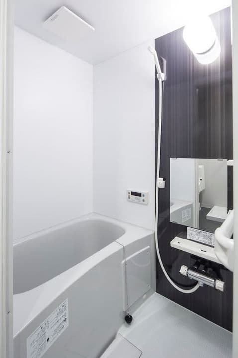 Room image 15