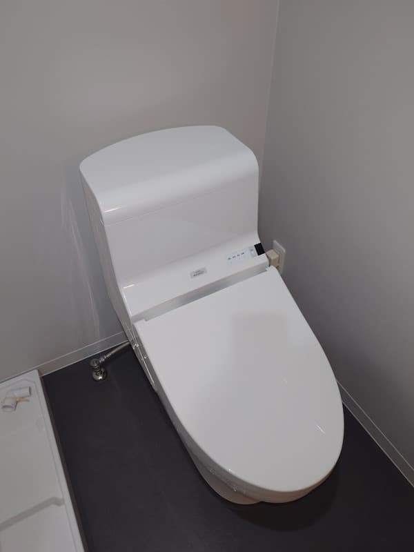 Room image 11