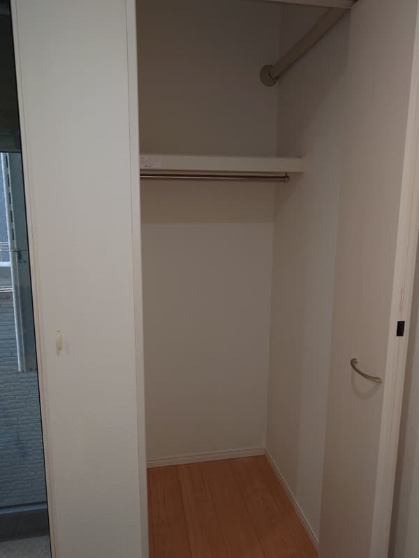 Room image 14