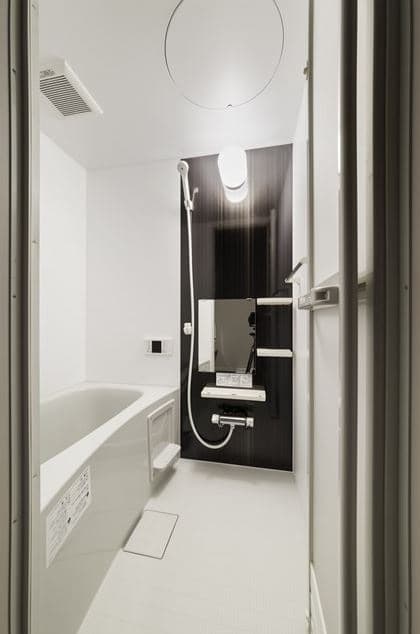 Room image 11