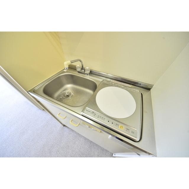 Room image 13
