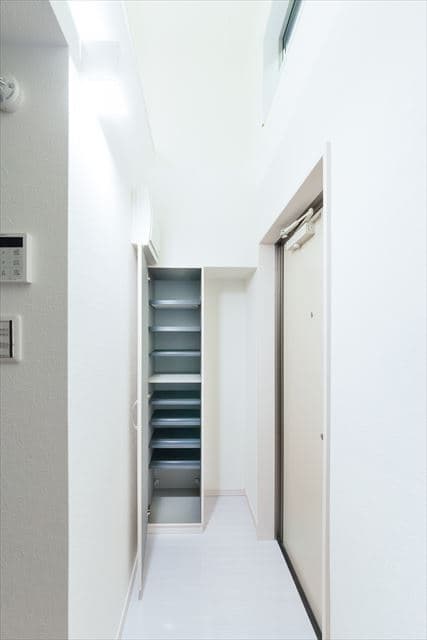 Room image 16