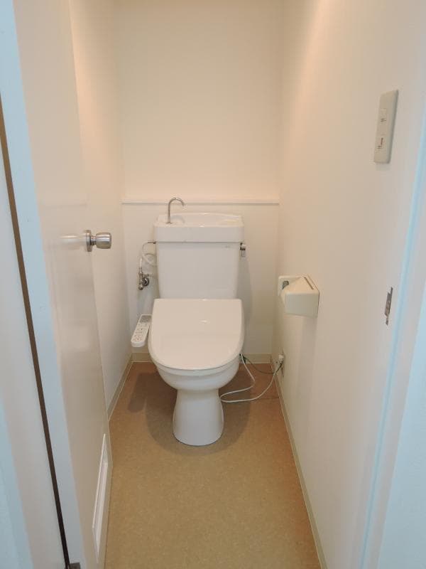 Room image 9