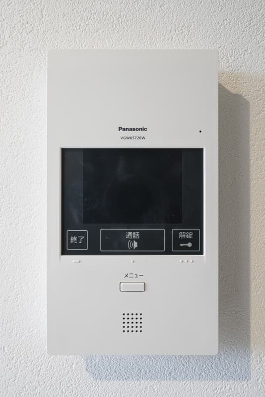 Room image 12