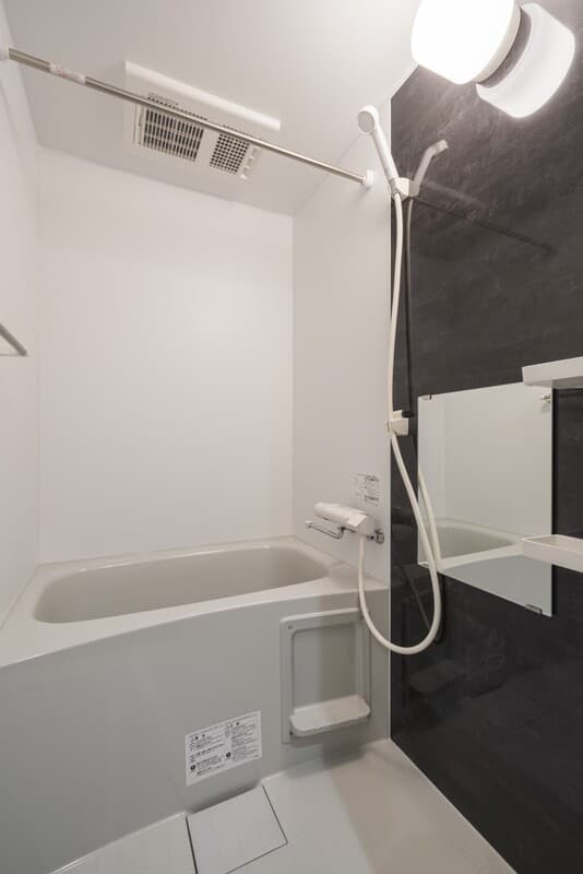 Room image 15
