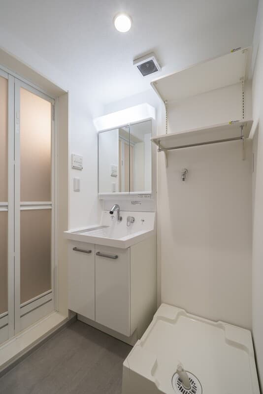 Room image 16