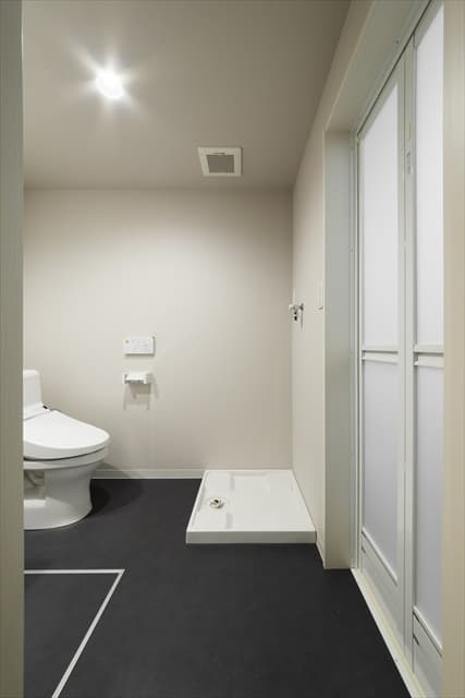 Room image 13