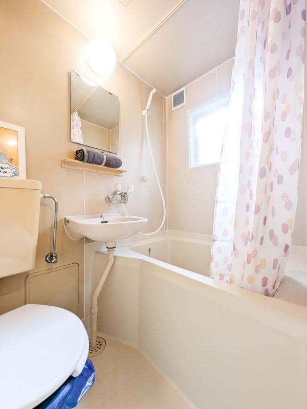 Room image 11