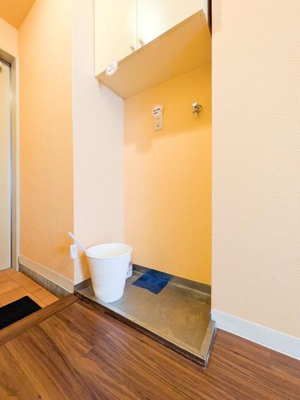 Room image 15